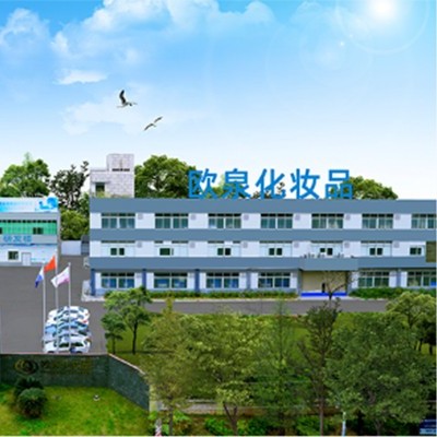 化妝品廠家:把握高端化妝品代加工新機(jī)遇！