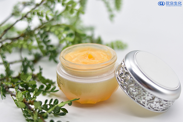 用維生素C護(hù)膚能帶來(lái)什么好處？